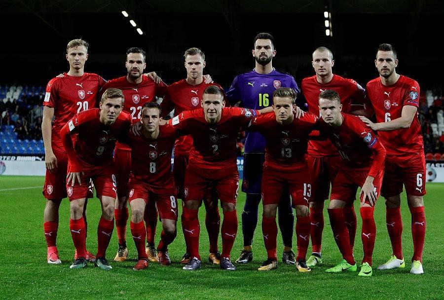 捷克迎来连胜，顺利挺进欧预赛四强的简单介绍