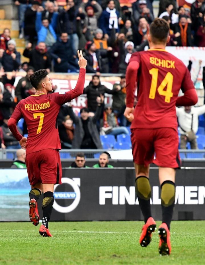 那不勒斯在主场压倒克罗托内的简单介绍