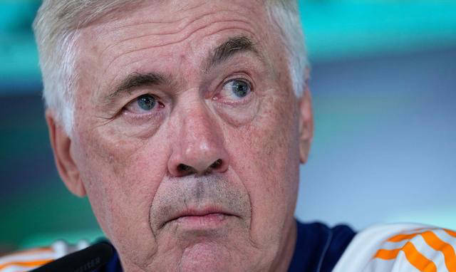 皇马主场遭遇惨败，主帅安切洛蒂面临下课危机