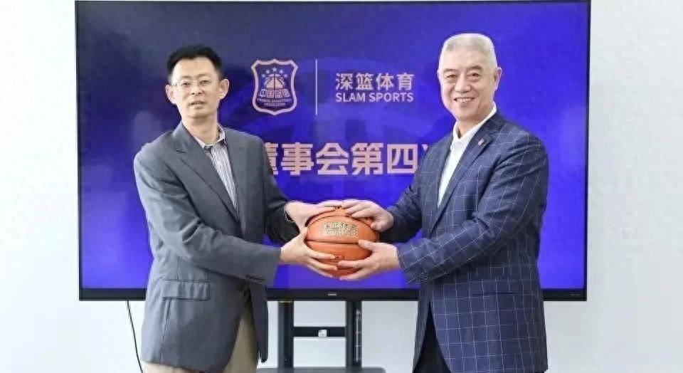 星空体育登录入口-关于CBA联赛升级降级再添新规，球队备战备战备获好处，争夺激烈三年制荣升兴热闹的信息