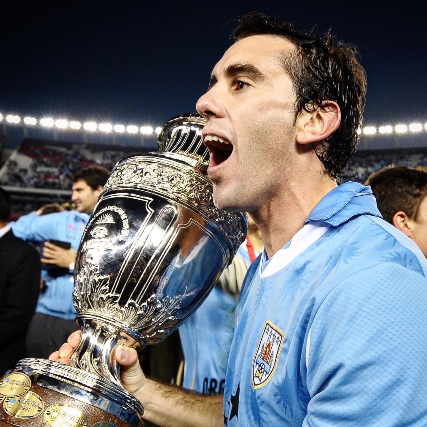 星空体育活动-关于乌拉圭险胜智利，势不可挡晋级美洲杯八强展现强大实力的信息