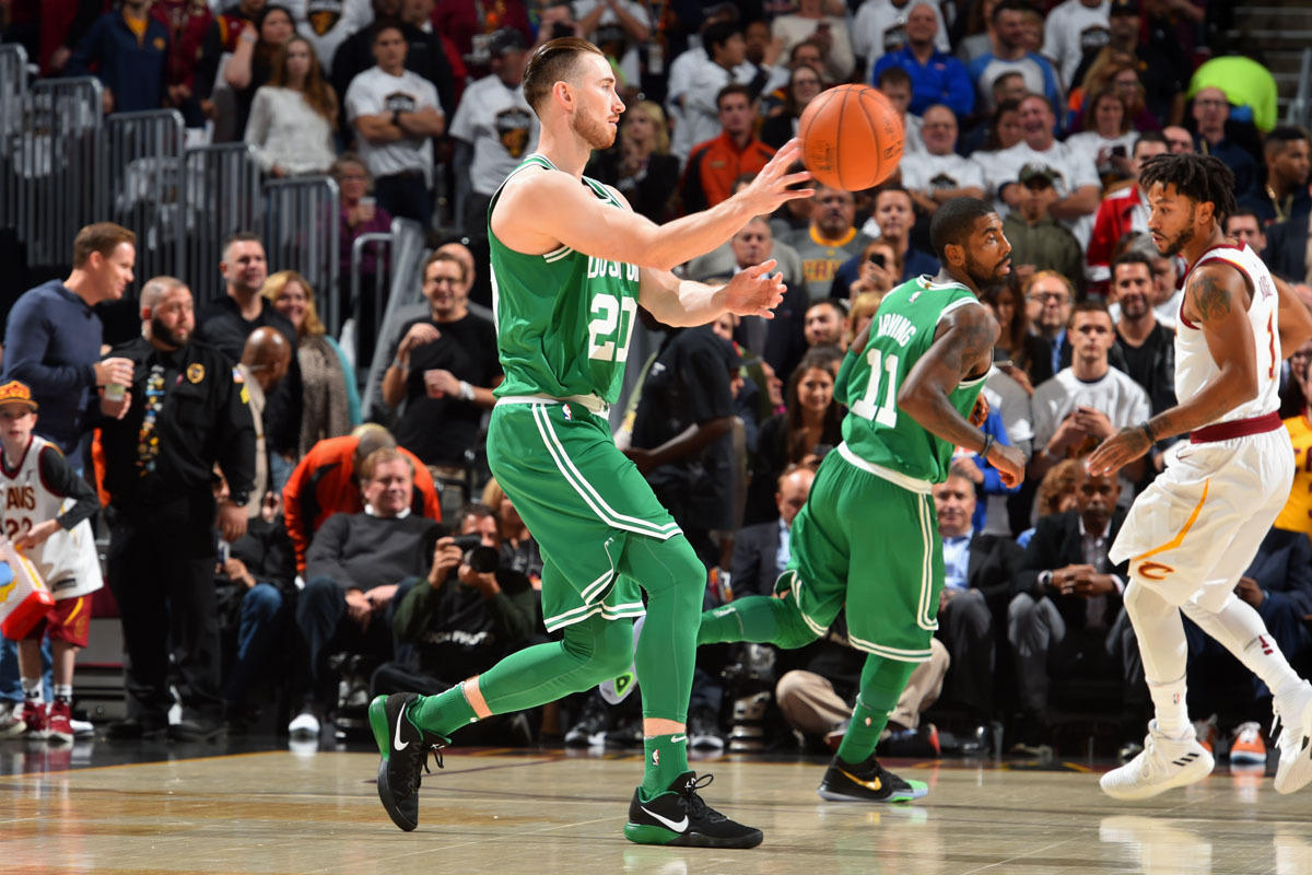 凯尔特人擒湖人，海沃德全场砍下25分