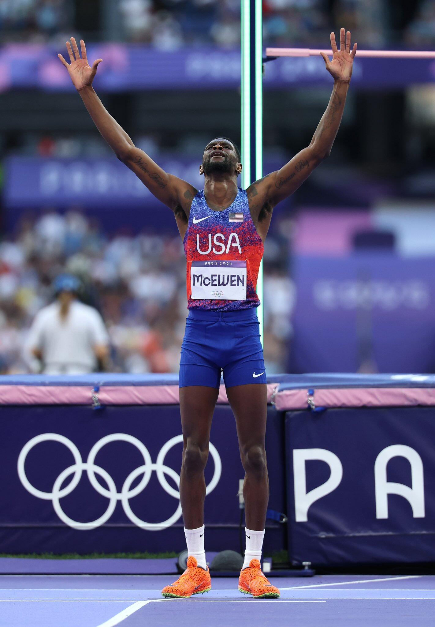 肯尼亚跳高选手荷兰夺得女子金牌