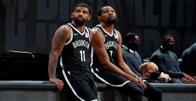 包含篮网主场惨败热火，欧文孤掌难鸣的词条