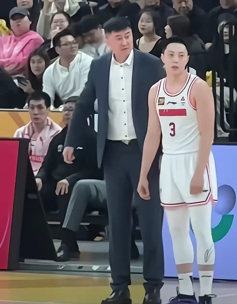 关于广东队客场大胜，主教练称球队雄心壮志的信息