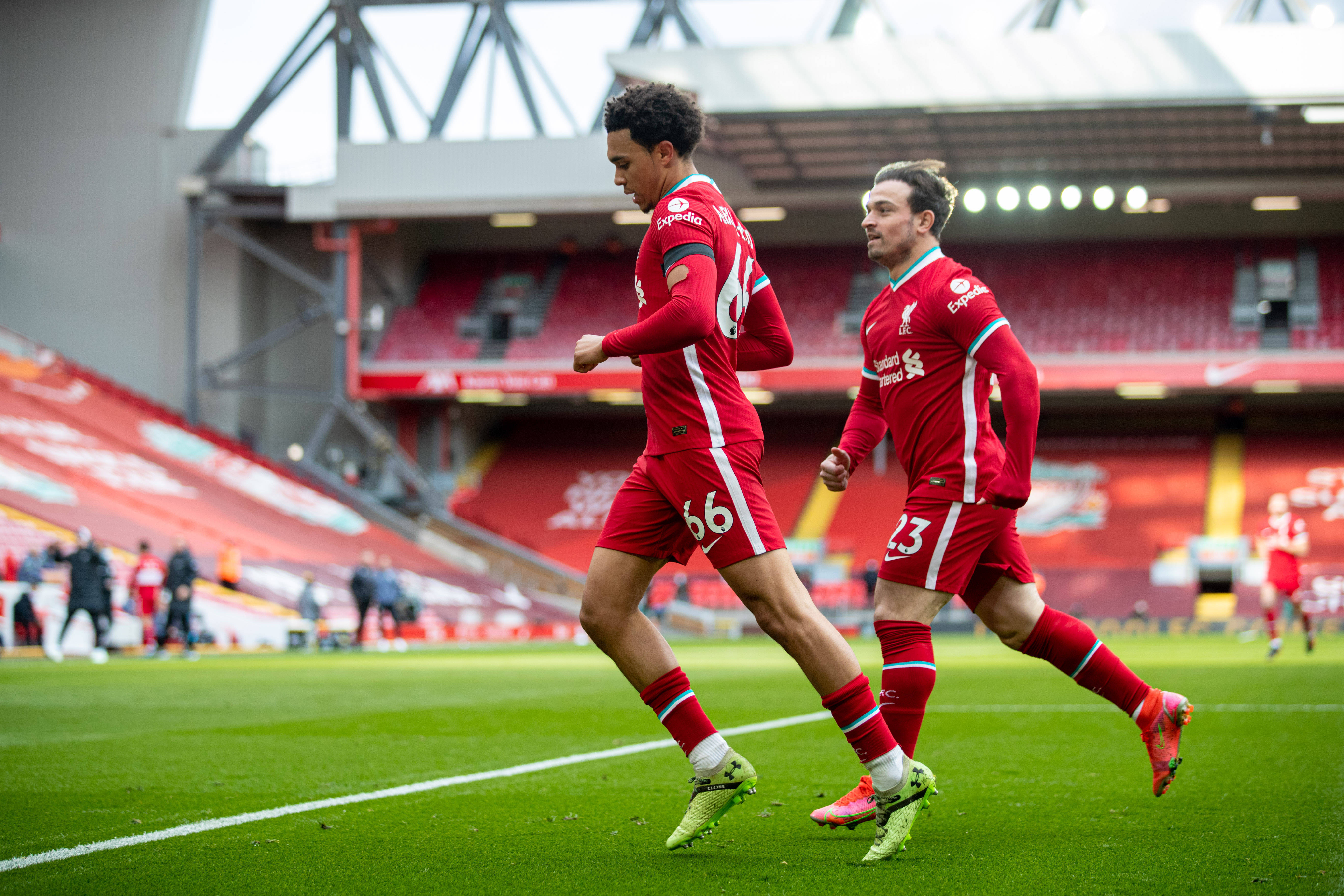 星空体育在线登录-波尔多将在客场对阵雷恩竭尽全力的简单介绍