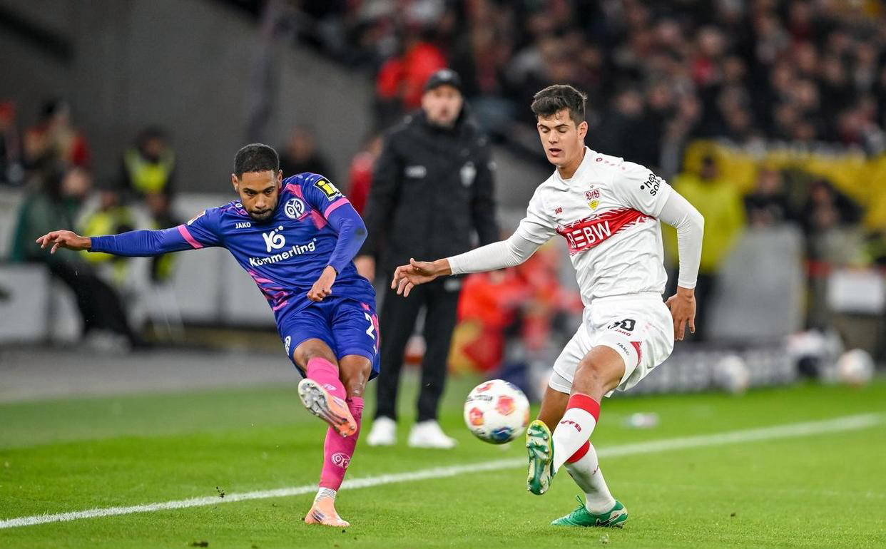 斯图加特平局未能取胜,惜败多特蒙德 斯图加特平局未能取胜,惜败多特蒙德