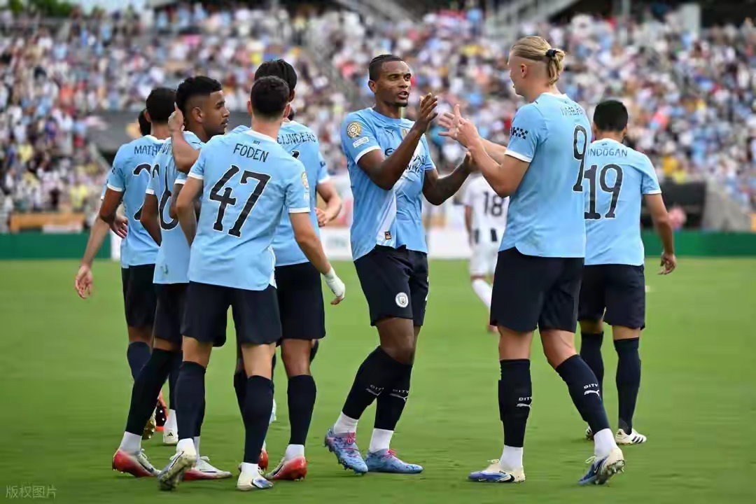 曼城客场取胜，强势领跑小组的简单介绍