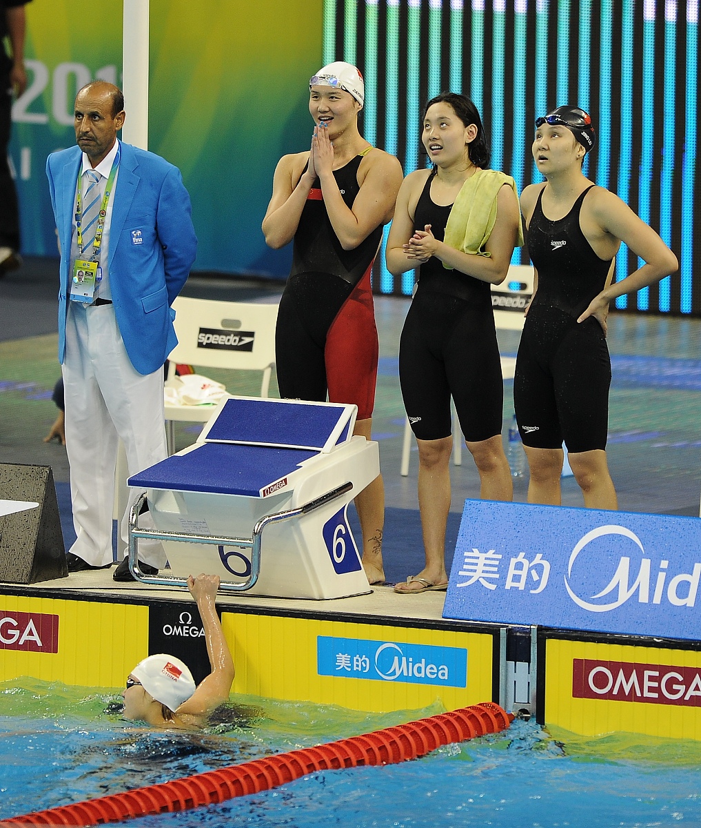 关于黑山队在比赛中力挫对手,成功晋级四分之一决赛的信息 关于黑山队在比赛中力挫对手,成功晋级四分之一决赛的信息