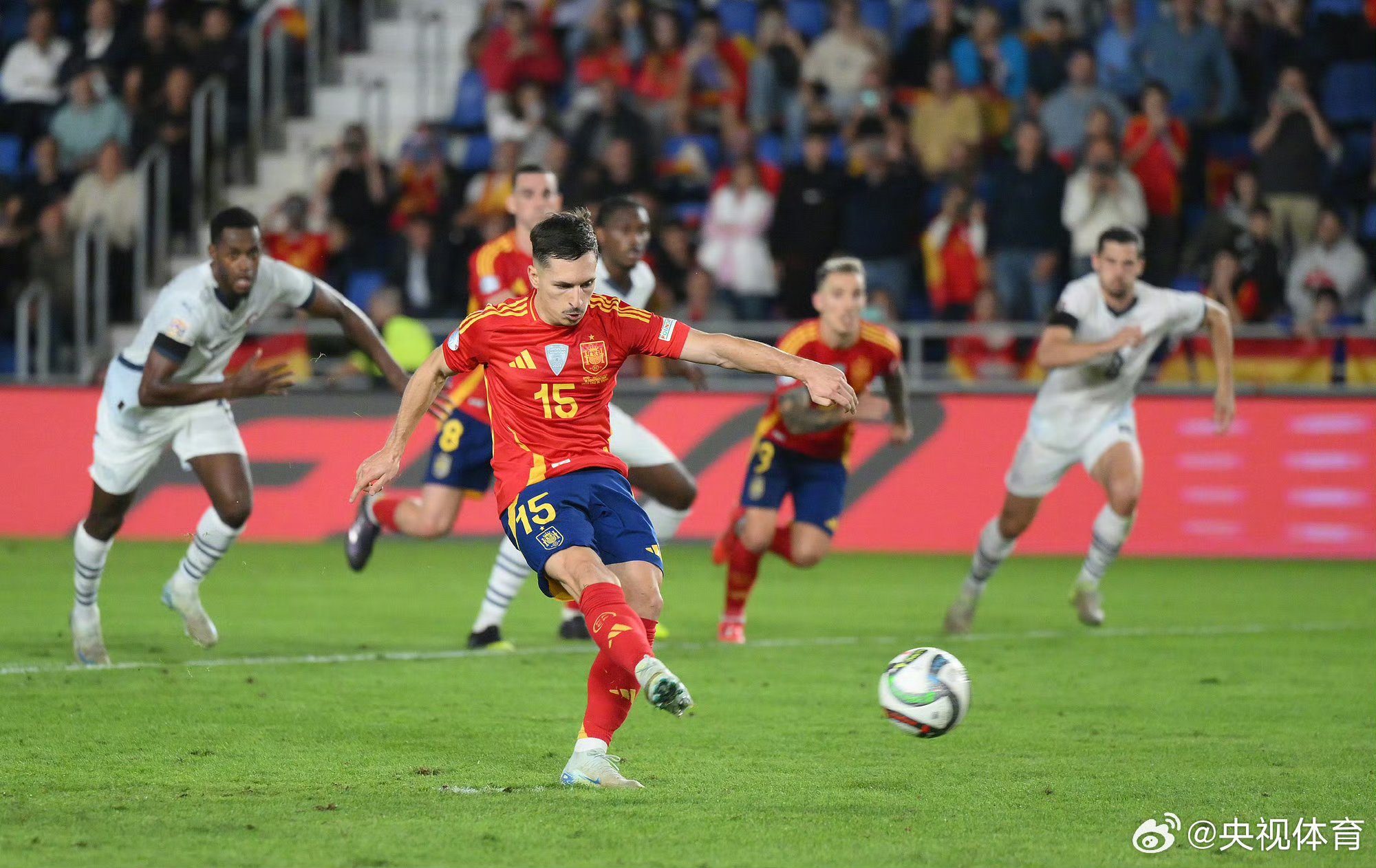 比利时大胜晋级欧洲国家杯半决赛